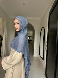 Vente en gros de foulards teints en coton et lin texturés foulards en coton froissé rayonne viscose froissée hijabs châles foulards - Product Image 4
