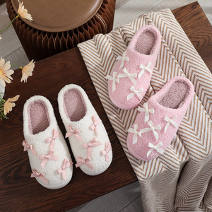 Nouvelles arrivées de pantoufles en TPR, pantoufles en caoutchouc, pantoufles tendance pour femmes, pantoufles en peluche à prix avantageux - Product Image 1