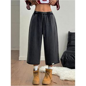 FOXA Women's Wide Leg Drawstring Waist Cropped Sweatpants With Pockets Breathable Cotton Terry Fabric Pants For Workout - Product Image 4