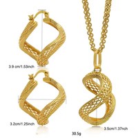 Ensemble de bijoux en alliage plaqué or 24 carats, collier et boucles d'oreilles géométriques torsadés en or de sable, Inde Dubaï
