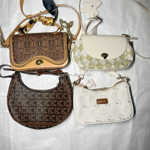 A06 Sacs à main pour femmes, mélange <span class=keywords><strong>de</strong></span> marques, sans marque, sacs d'occasion <span class=keywords><strong>de</strong></span> haute qualité, lot <span class=keywords><strong>de</strong></span> valises d'occasion, sacs <span class=keywords><strong>de</strong></span> marque d'occasion pour femmes - Product Image 1