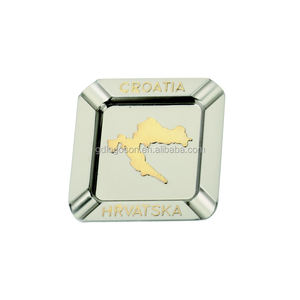 Cenicero de Metal Personalizado en Forma de Corazón, Recuerdo de la Puerta de Alcalá, <span class=keywords><strong>Madrid</strong></span>, España, Venta al por Mayor - Product Image 2