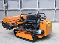 Broyeur forestier industriel télécommandé 23 CV Diesel 120 cm sur chenilles pour pentes