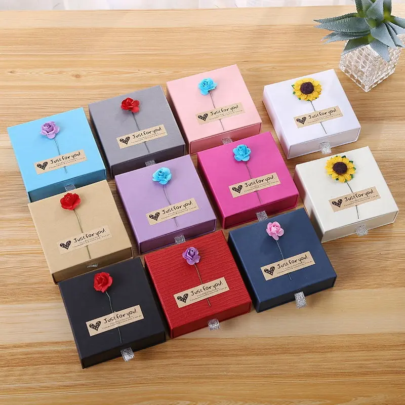 Halskette Armband Ohrring Ring Schmuck Verpackung Benutzer definiertes Geschenk China Hersteller Farbiges Papier Blumen schublade Box 9*9cm