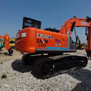 Excavatrice Hitachi 200 d'occasion de haute qualité disponible à la vente, bien entretenue et prête pour les travaux de construction lourds - Product Image 2