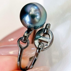 High-End <b>Black</b> Silver Pig <b>Nose</b> Peacock Green Pearl <b>Ring</b> New Boutique 9-10mm Round Flawless Rhodium & Silver Plated Inlay Setting - Product Image 3