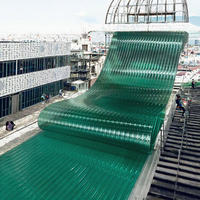 Plaque de polycarbonate vert UV en gros, écologique, design industriel, 1,2 mm-3 mm, pour toitures de parcs, hôpitaux, hôtels, entrepôts 5+