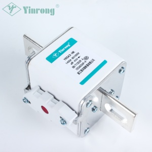 Fusible de Alta Velocidad Yinrong de Acción Rápida DC 1500V Bajo I2t Alta Capacidad de Ruptura 250kA <span class=keywords><strong>AR</strong></span> 200A-630A para Estaciones de Carga Rápida de Vehículos Eléctricos - Product Image 2