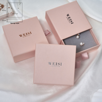 Boîtes en carton ondulé personnalisées en gros pour bijoux, emballages écologiques en papier rose pour petits bijoux