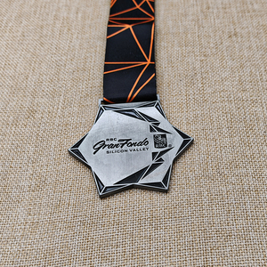Haute qualité 3D 13k Predeal Forest Run Marathon Finisher Medal Design de médailles de sport personnalisées avec matériau métallique - Product Image 4