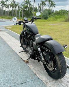 Promoción Limitada: Motocicleta <span class=keywords><strong>Harley</strong></span> Sportster Iron 883 Cruiser Clásica con Pintura Personalizada, Usada, para Viajes de Larga Distancia y Desplazamientos Urbanos - Product Image 4