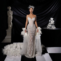 Robe de mariée sirène élégante et haut de gamme, style reine, ornée de perles brillantes et de broderies de sequins, coupe ajustée