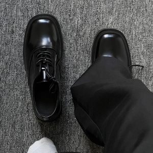 Personnalisation d'usine, personnalisation du logo, OEM, ODM. Chaussures Derby pour hommes, style britannique, décontractées, semelle épaisse de 7 cm, augmentant la taille. - Product Image 1