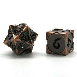 Juego de Dados Poliédricos de Metal Hueco Mágico Personalizado de 7 Piezas para Juegos de Rol/Juegos de Mesa - Product Image 4
