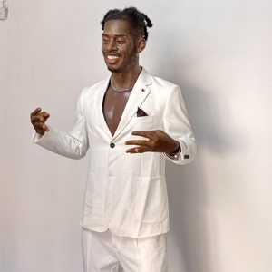 Statue grandeur nature du chanteur, figurine en cire de silicone, qui peut être utilisée pour la collection et le musée de la cire - Product Image 2