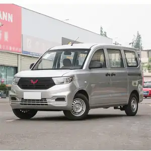 China 2024 Cheap Best Automobile Mini Van Vehicle 5/7/8 Seats New Model Gasoline Petrol Car Wuling Hongguang V