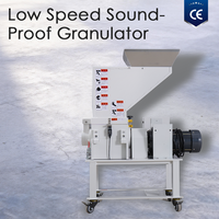 Granulateur compact à arbre unique 2HP à faible bruit, broyeur latéral 380V pour le recyclage immédiat des petits déchets de moulage par injection