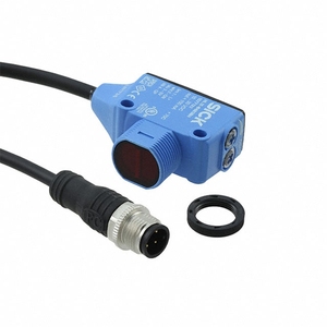 P/N 1077132 เซ็นเซอร์อุตสาหกรรมใหม่และของแท้ SENSOR RETROREFL 5M NPN/PNP LO - Product Image 1
