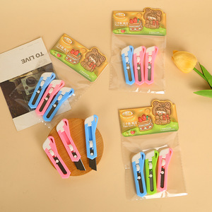 Couteau utilitaire mignon de dessin animé, lot de 3 lames en acier inoxydable, coupe-papier portable pour étudiants, outils d'artisanat - Product Image 2