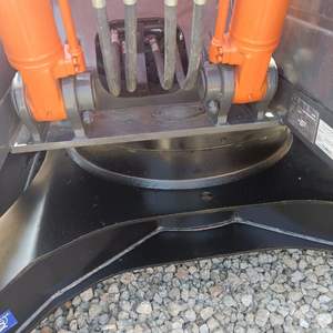รถขุดตีนตะขาบ ZX120 HITACHI มือสองจากญี่ปุ่นพร้อมเครื่องยนต์อีซูซุและส่วนประกอบแกนมอเตอร์ HITACHI รวมถึงปั๊ม - Product Image 5