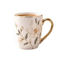Tasse à café élégante en porcelaine blanche à motif floral de magnolia, avec poignée dorée et bordure dorée, 12 oz, pour les cafés