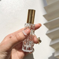 10ml Portable Verre Parfum Vaporisateur Fine Brume Unique De Luxe Style Flacon En Verre Couvercle En Aluminium pour Cosmétiques Emballage Nouveau Design