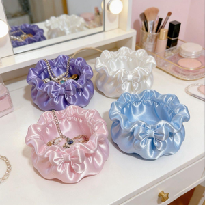 Scatola portaoggetti da scrivania di lusso leggero a forma di fiore, contenitore organizer da donna, ciotola porta gioielli - Product Image 1