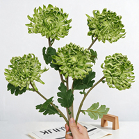 Direct van de fabriek: groothandel in kunstmatige chrysantenboeketten met 5 bloemen voor bruiloften, hotels en vaasdecoratie.