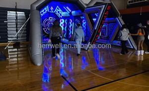 Jeu <span class=keywords><strong>de</strong></span> <span class=keywords><strong>lancer</strong></span> <span class=keywords><strong>de</strong></span> <span class=keywords><strong>hache</strong></span> gonflable pour l'intérieur et la cour, <span class=keywords><strong>hache</strong></span> tomahawk, cible <span class=keywords><strong>de</strong></span> <span class=keywords><strong>lancer</strong></span> d'anneaux en bois <span class=keywords><strong>viking</strong></span>, jouet <span class=keywords><strong>de</strong></span> parc sportif en PVC - Product Image 4