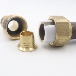 Codo de Compresión de Latón Estilo Español para Tubería PE, Hembra, 90 Grados - Product Image 5