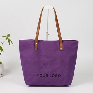 Sacs tendance, sac fourre-tout pliable <span class=keywords><strong>en</strong></span> toile, poignée <span class=keywords><strong>en</strong></span> PU de haute qualité, couleur et taille personnalisées, sac fourre-tout réutilisable <span class=keywords><strong>en</strong></span> toile pour les escapades du week-end - Product Image 1