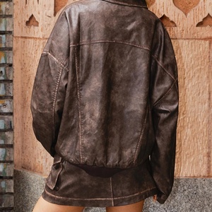 Ensemble deux pièces élégant pour femmes, veste courte en similicuir, mini-jupe, ensembles vintage, nouveau design - Product Image 2