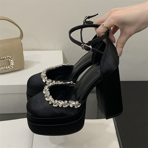 OEM/ODM Customized 2025 New Style Bridal Wedding High <b>Heels</b> Crystal Decorated Wedge <b>Heel</b> Outdoor Sandals - Product Image 4