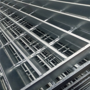 Grille en acier antidérapante dentelée 25X3, plaque en acier galvanisé à chaud, passerelle industrielle, grille de plateforme - Product Image 1