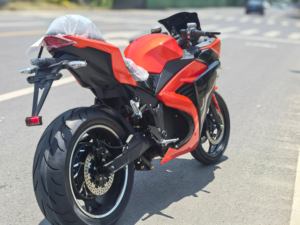 Moto Elettrica ad Alta Velocità a 2 Ruote, Alia A1-8, Personalizzabile, Potenza Motore 72V, per Pendolari Adulti - Product Image 5