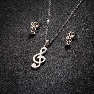 Ensemble <span class=keywords><strong>de</strong></span> bijoux pendentif clé <span class=keywords><strong>de</strong></span> <span class=keywords><strong>sol</strong></span> en acier inoxydable plaqué or, collier et boucles d'oreilles, design cadeau - Product Image 2