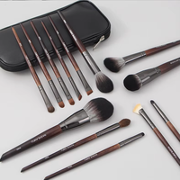 Ensemble de pinceaux de maquillage professionnels de luxe de haute qualité, 13 pièces, poils synthétiques, manche en bois, étiquette privée, logo personnalisé, noir