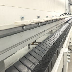 Isolierglas-Versiegelungsmaschine Automatische Silikon-Dichtmittelmaschine Produktionslinie für Doppel- und Dreifachverglasung - Product Image 3