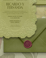Invitations de mariage vintage vert olive à motif floral, découpées à la forme de coquille, gaufrées, avec enveloppe, pour mariages espagnols