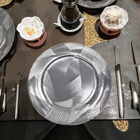 Assiettes de présentation décoratives dorées en forme de rose, 33 cm, écologiques, 13 pouces, pour mariage, en PP