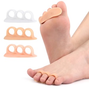 Séparateur d'orteils en gel SEBS à 3 trous, correcteur d'orteil en marteau, attelle pour hallux valgus, protection du pied - Product Image 5