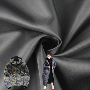 All'ingrosso Fodera Taffeta tessuto pronto per la spedizione 230T Twill stile 100% poliestere tessuto taffettà per cappotto/rivestimento della giacca - Product Image 1