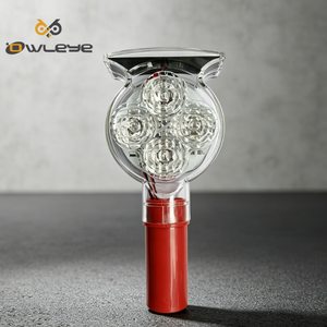 Baliza Solar <span class=keywords><strong>de</strong></span> Alta Potencia con 8 LED <span class=keywords><strong>de</strong></span> PC/ABS y Protección IP66 para Advertencia a Larga Distancia en Carreteras y Zonas <span class=keywords><strong>de</strong></span> Construcción - Product Image 1