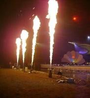 Machine à feu colorée pour fête de mariage