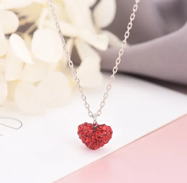 925 zilveren Koreaanse zoete en temperament vol strass rood hart hanger ketting vrouwen