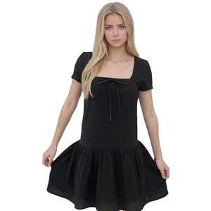 OEM ODM prevalente abito nero da donna con colletto quadrato estivo a maniche corte da donna abito Casual plissettato alino - Product Image 2