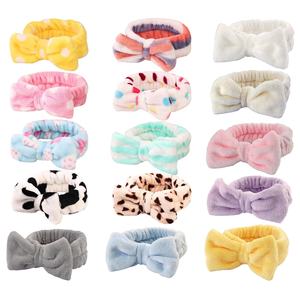 Mode Spot rayure corail polaire bandeaux couleur unie filles laver visage maquillage bandeaux coiffure cheveux accessoires - Product Image 1