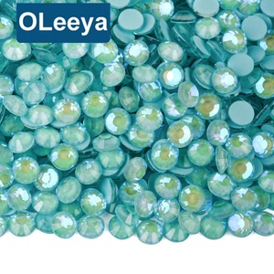 Oleeya Promotion SS3-SS50 Plus de 300 Couleurs Strass en Verre Cristal Non Thermocollant à Dos Plat avec Nouvel Emballage pour Nail Art et DIY Tumbler - Product Image 1