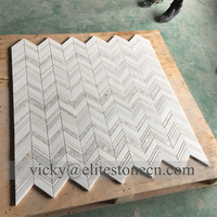 Mosaïque de marbre en chevrons blanc et nacré, style statuario, provenant de Chine