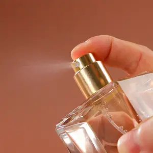 Роскошный твердый парфюмерный контейнер, оптовая продажа, 100 мл, прямоугольный флакон для духов, стеклянный флакон с распылителем, высококачественный парфюмерный распылитель
